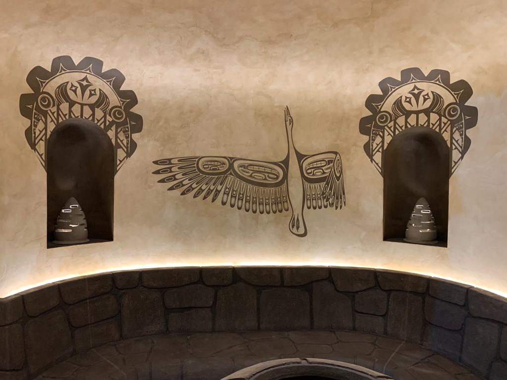 Микроцемент Luxus Paint в проекте хамама в индейском стиле в аквапарке «Карибия».